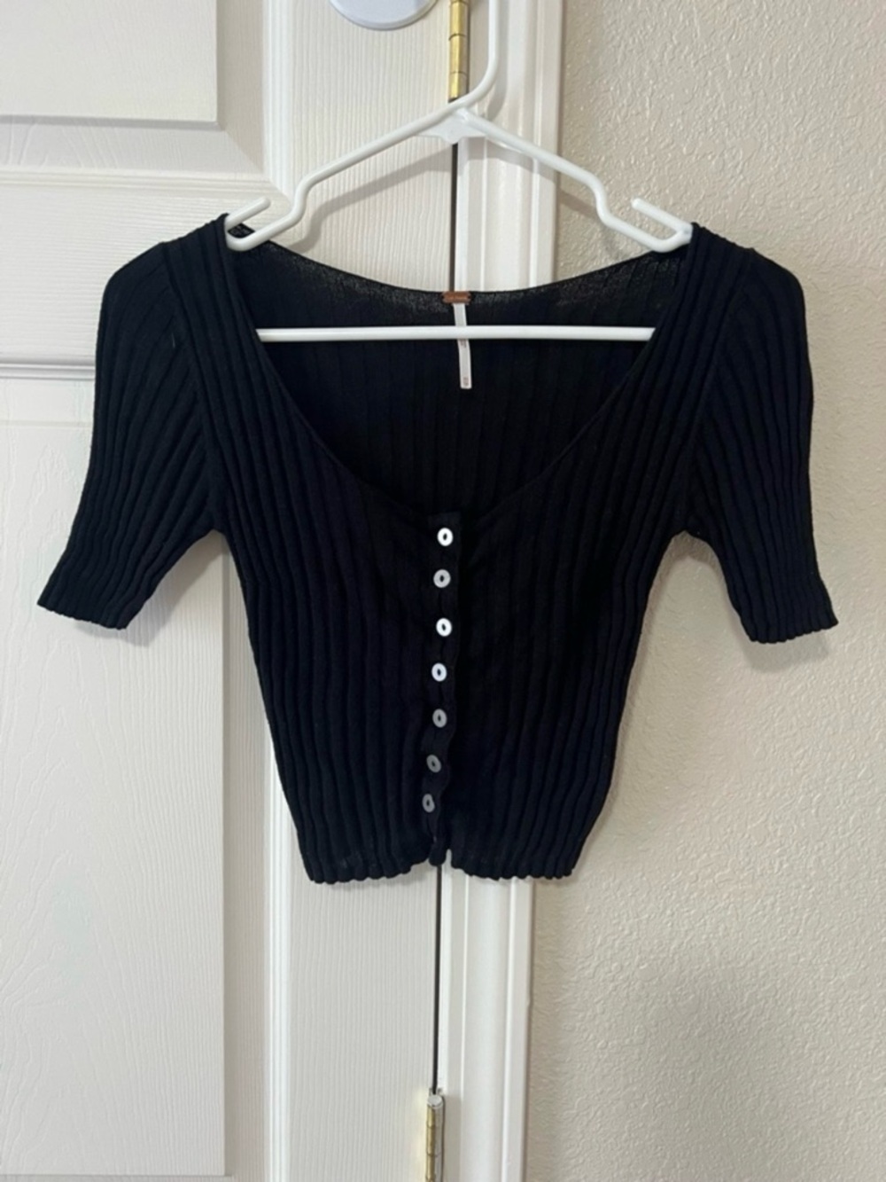 Free People Black Ribbed Knit Button Front Crop Top Size XS